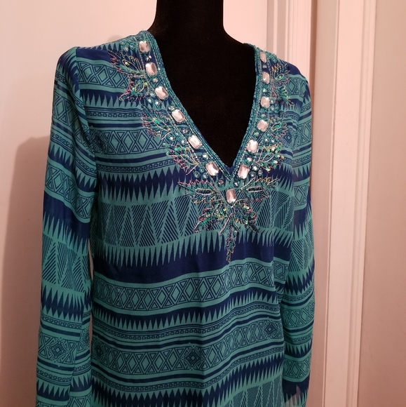 Sheer long blouse - Picture 2 of 5